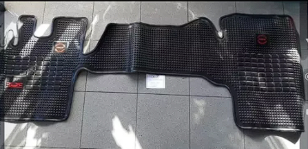JGO ALFOMBRAS IVECO TECTOR VAPREN                                                                                                                     